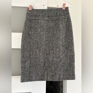 Classic Club Monaco ladies black and white skirt in size 4